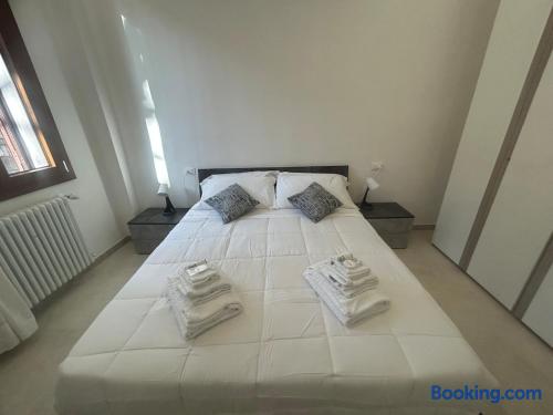 5b09dd62-8413-4166-a82e-e2bc5ad1fb2c